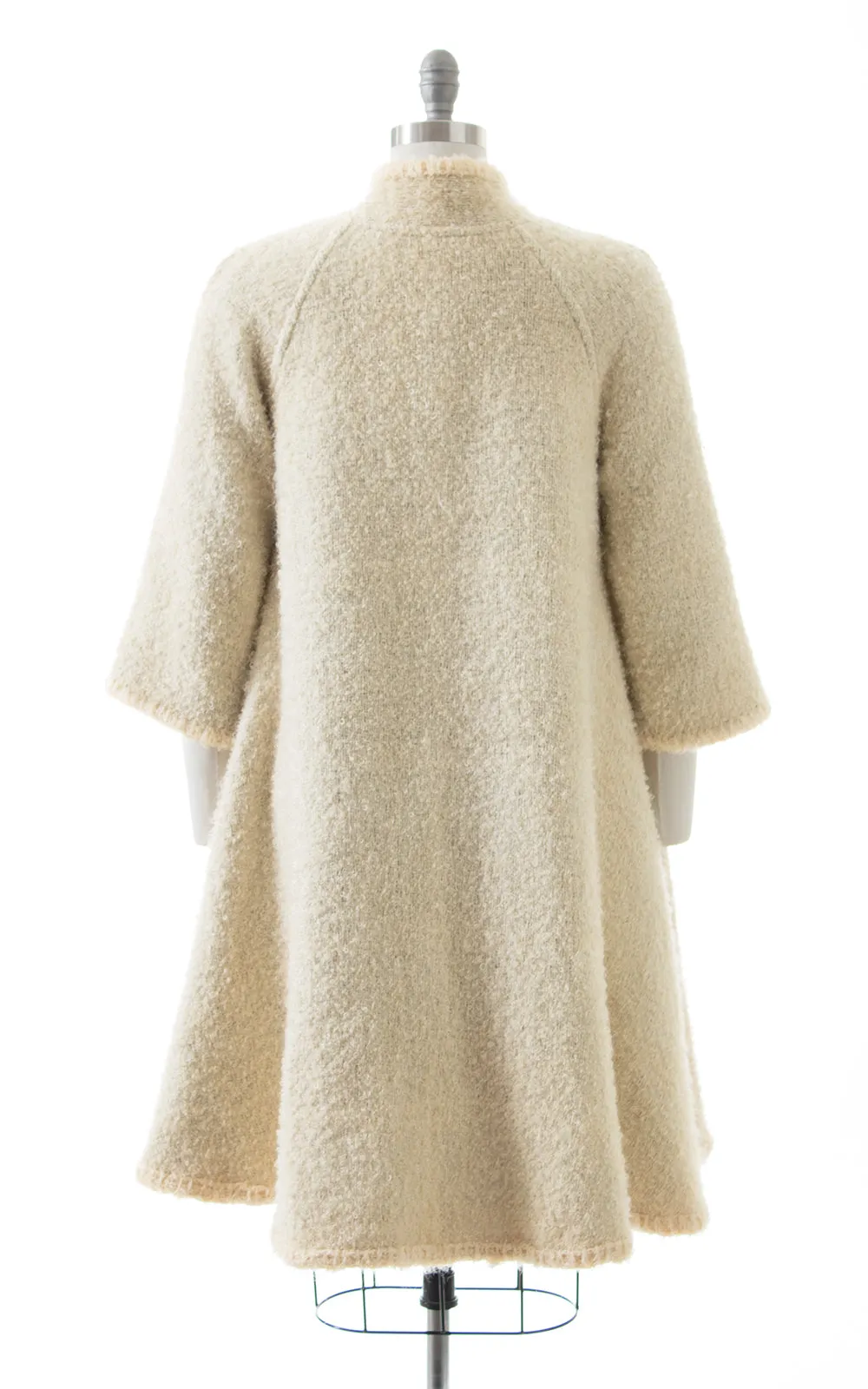 1960s Reversible Bouclé Wool Plaid & Cream Swing Coat | small/medium
