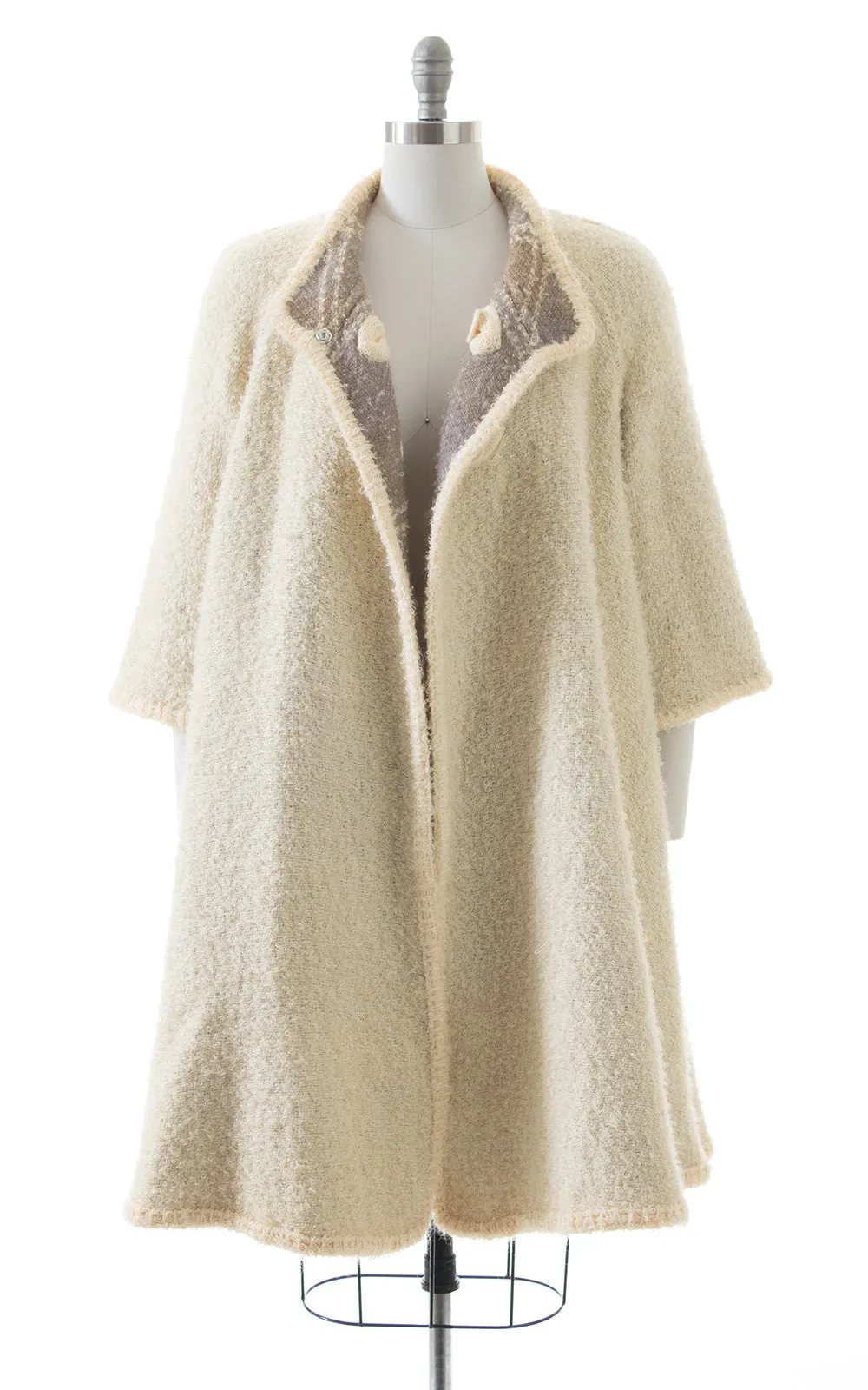 1960s Reversible Bouclé Wool Plaid & Cream Swing Coat | small/medium