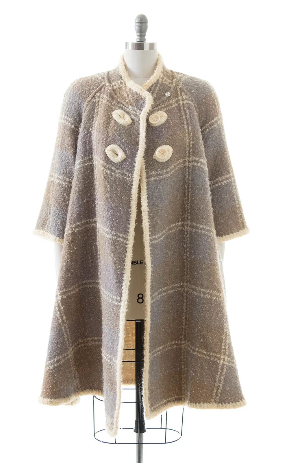 1960s Reversible Bouclé Wool Plaid & Cream Swing Coat | small/medium