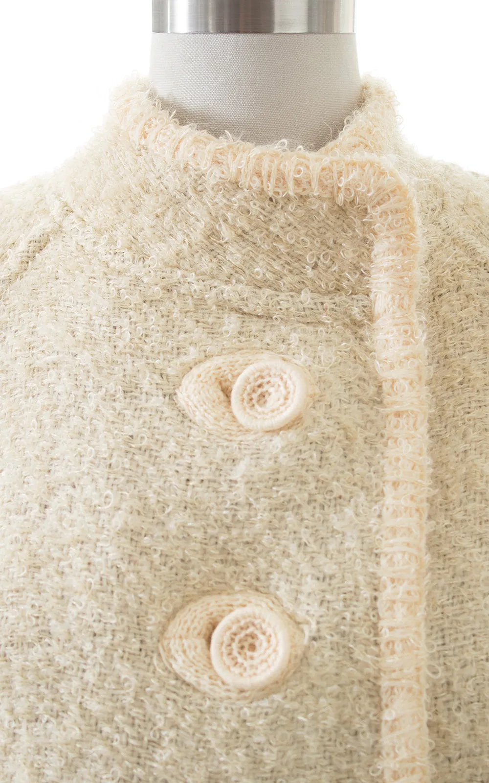 1960s Reversible Bouclé Wool Plaid & Cream Swing Coat | small/medium