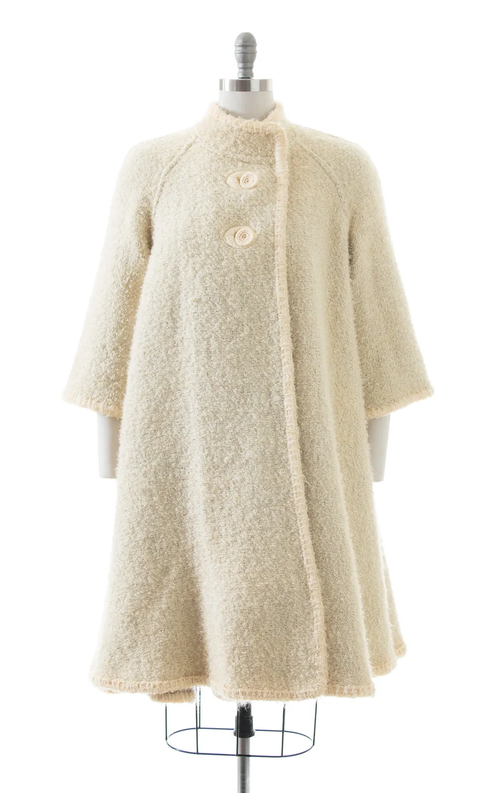 1960s Reversible Bouclé Wool Plaid & Cream Swing Coat | small/medium