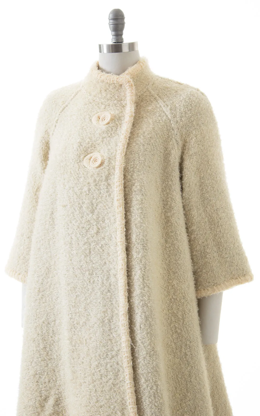 1960s Reversible Bouclé Wool Plaid & Cream Swing Coat | small/medium
